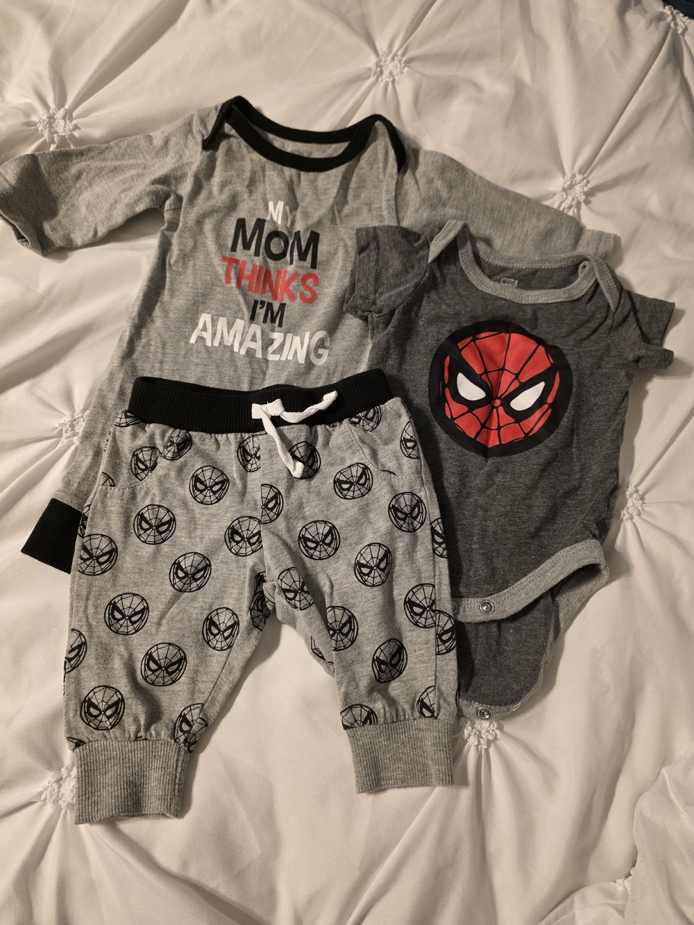 Grey Spider-Man Set